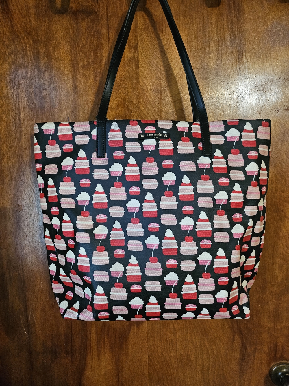 kate spade Black Take The Cake Bon Cupcake Dessert-Print Tote Bag